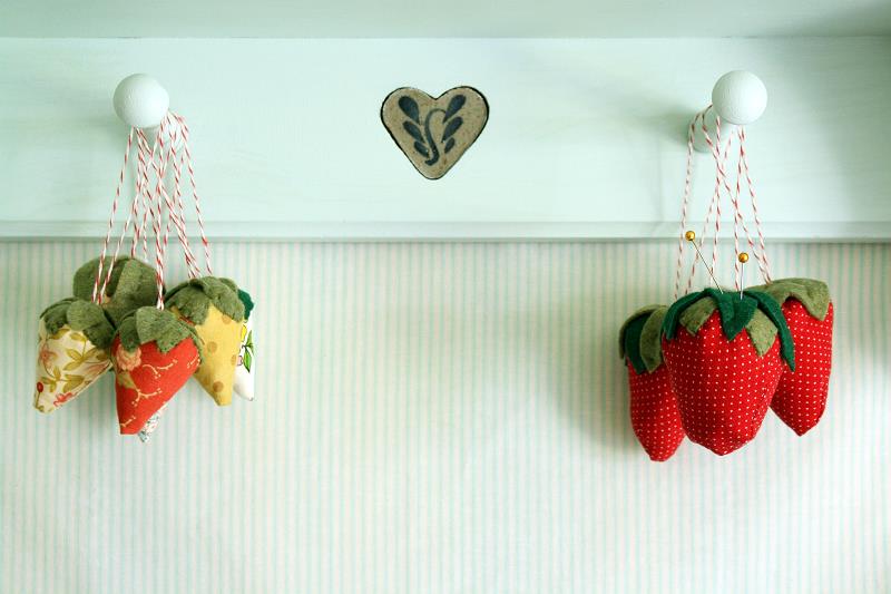 Why Not Sew? Strawberry Pincushions (tips on how to make them and
