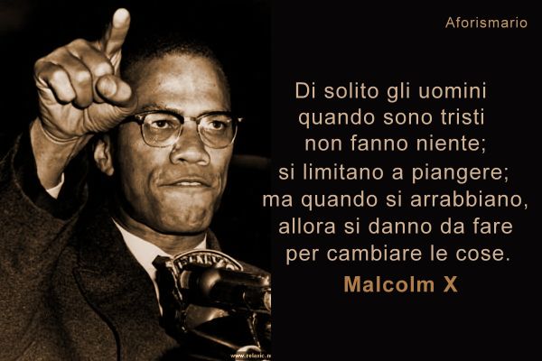 La persona con una lucentezza grassa e posti