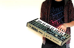 KORG mini synthesizer