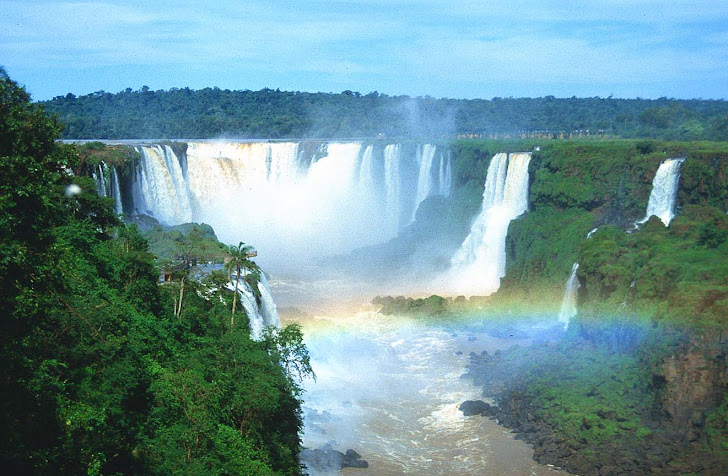Amazon Waterfall IGU Iguazu