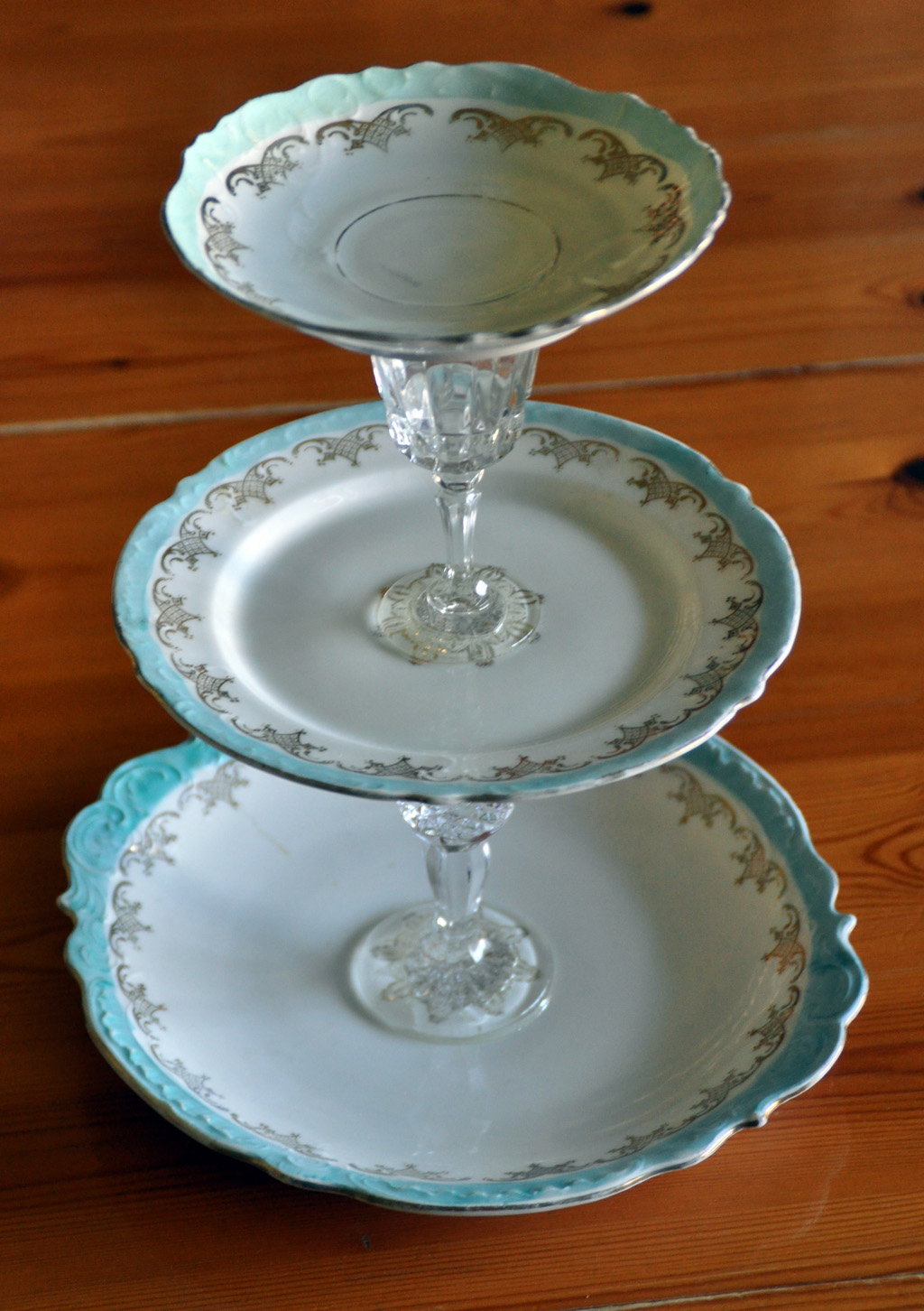 Lost & Found Vintage cake stands