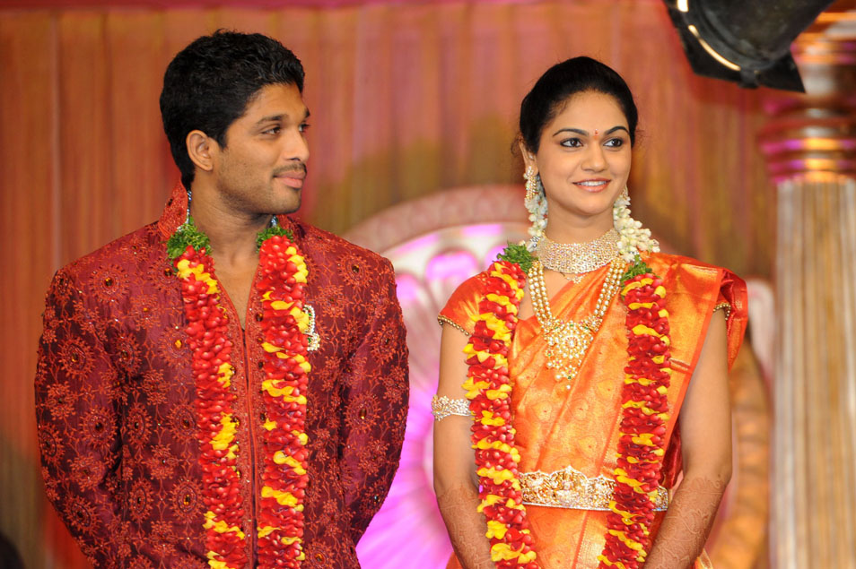 Allu Arjun and Sneha Reddy Marriage Reception Photos ~ FilmRitz - A