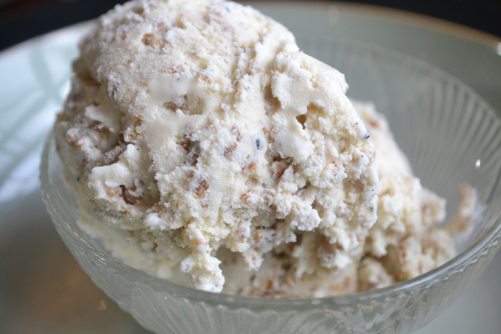 Greedy Girl Vanilla bean, Grapenut Icecream (NO EGGS)