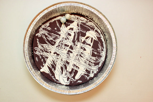 Marble+Painted+Spiderwebs | Halloween Kids Craft: Marble Painted Spiderwebs | 15 |