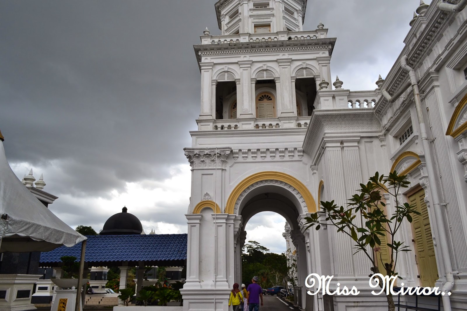 Mesjid Sultan Abu Bakar, Johor Bahru (5 gambar) | MISS MIRROR
