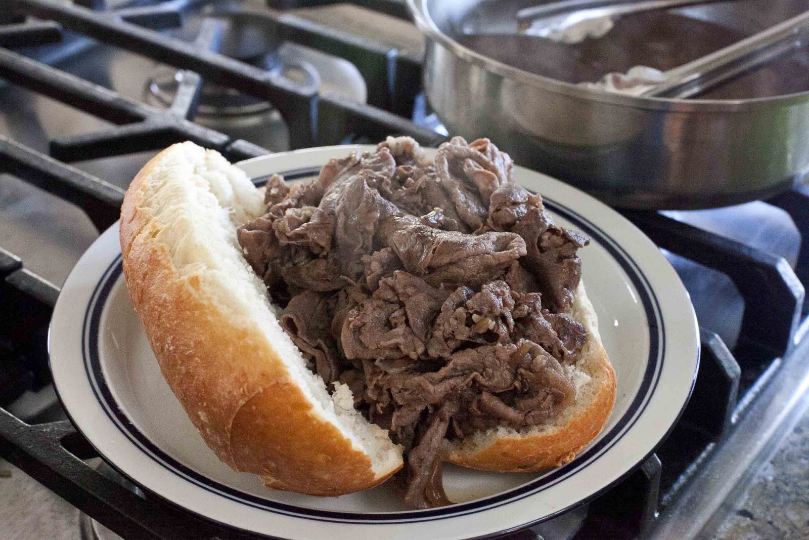 FOODjimoto Beef Dip Sandwiches