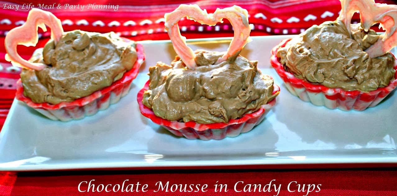 Sweetheart Mousse Cups - Easy Life Meal & Party Planning - Pretty Valentine candy cups filled with light Chocolate Mousse