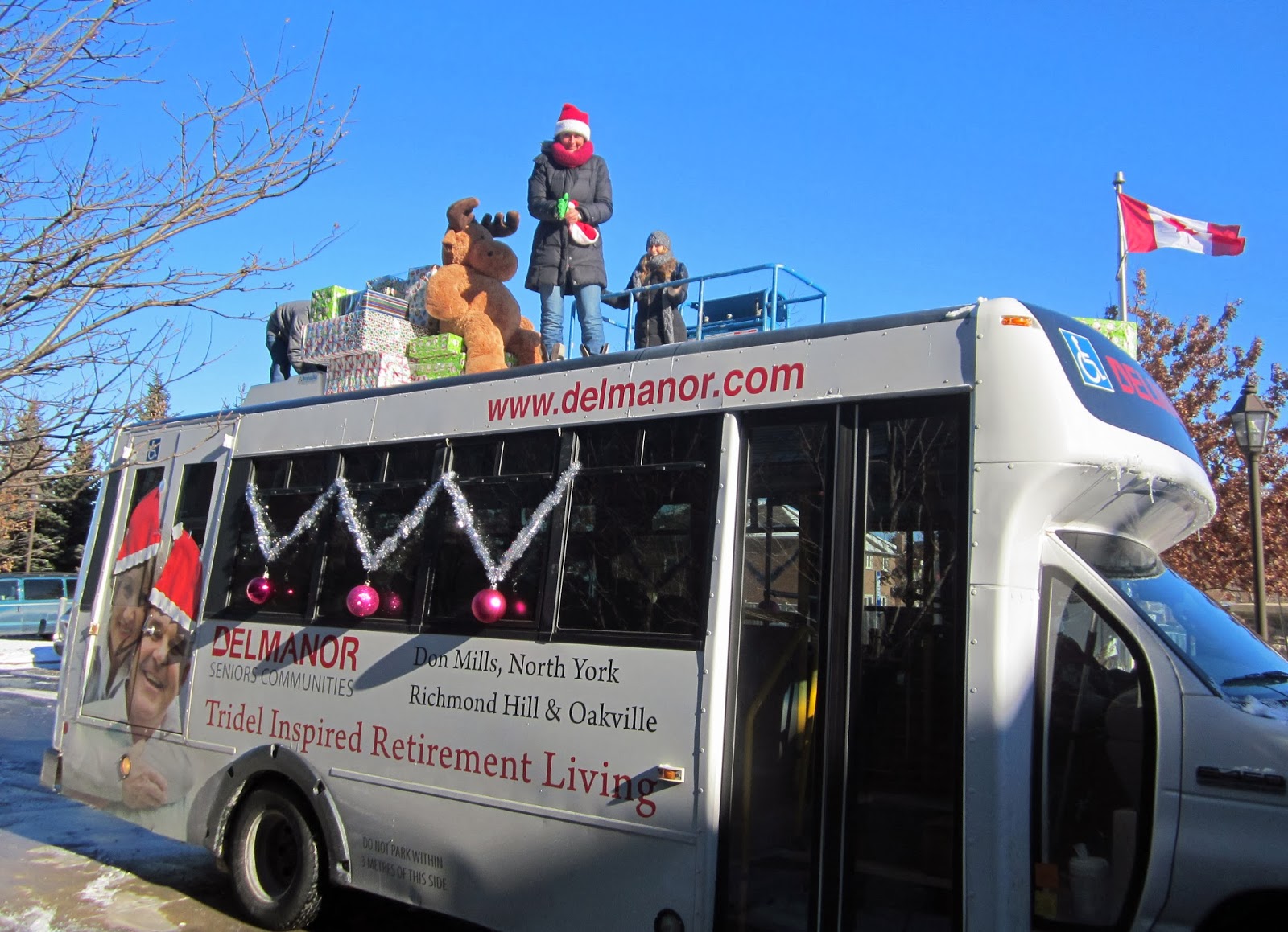 Richmond Hill Santa Claus Parade Delmanor