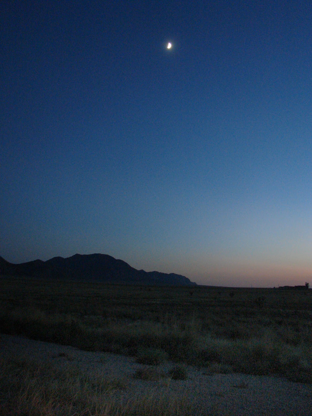 Wandering & Wondering in New Mexico On a Dark Desert Highway...