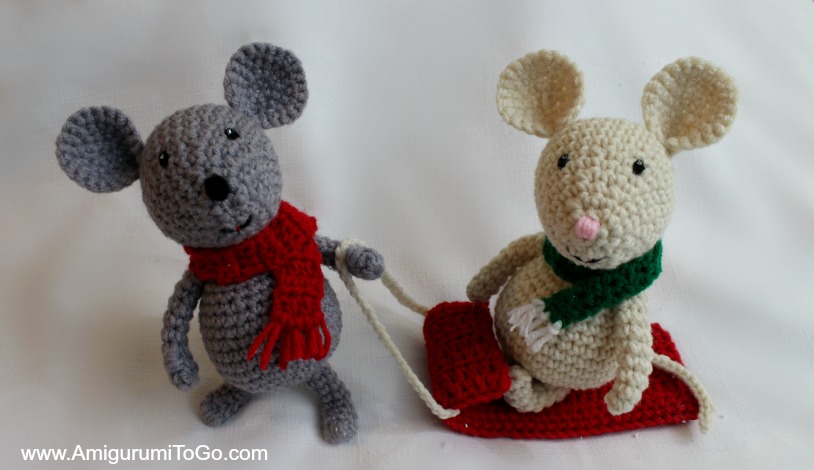 Winter Mouse and Sled ~ Amigurumi To Go