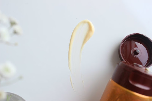 L'Oreal Paris Elvive Extraordinary Oil in Cream Leave in Conditioner