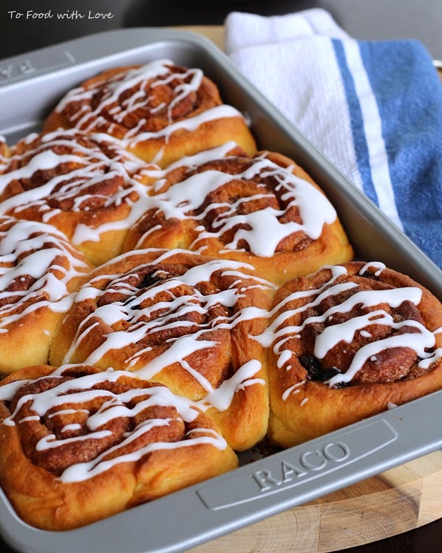 To Food with Love Cream cheese cinnamon rolls with blueberries and