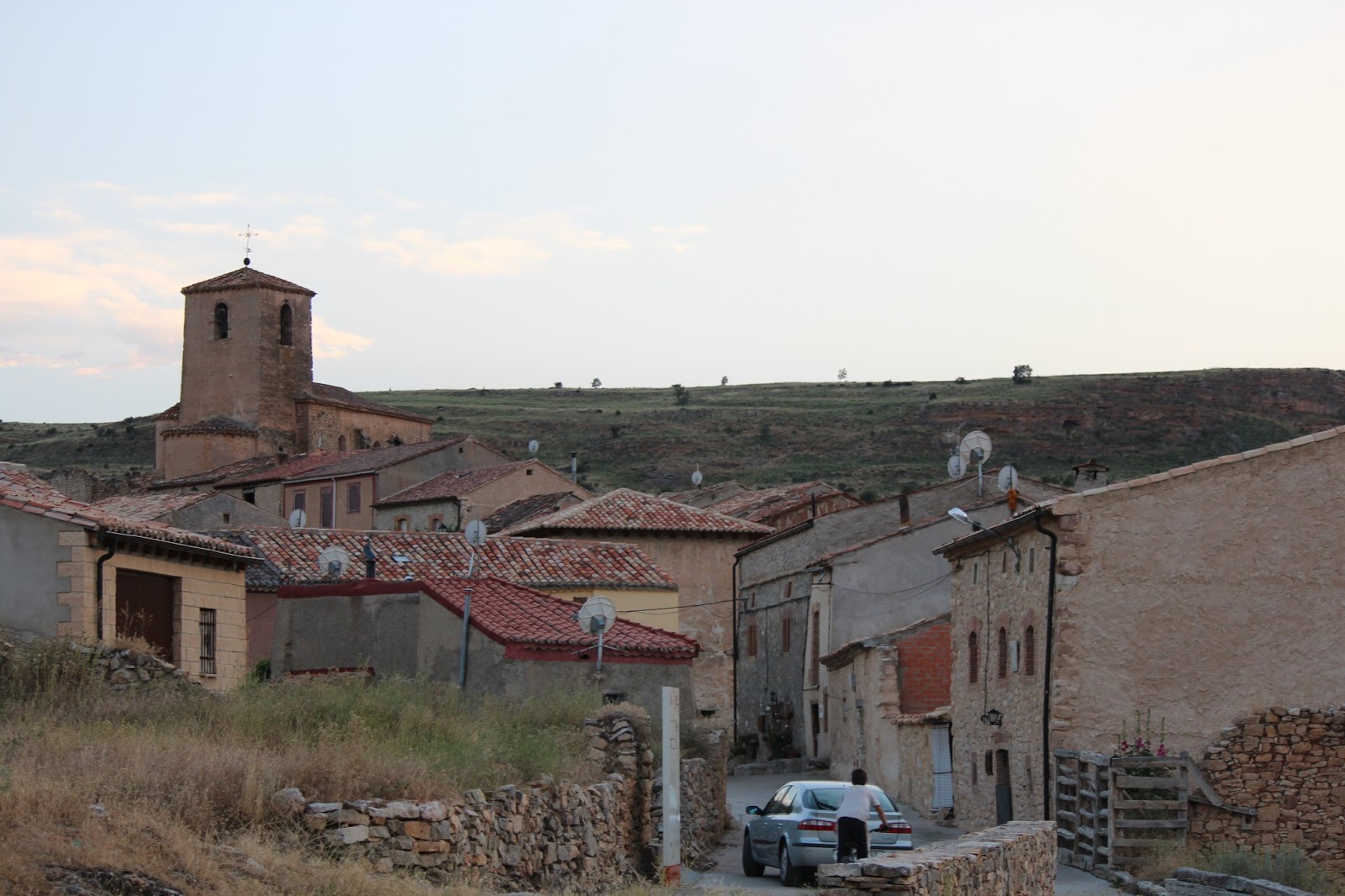 Historia y Genealogía Caracena. Soria