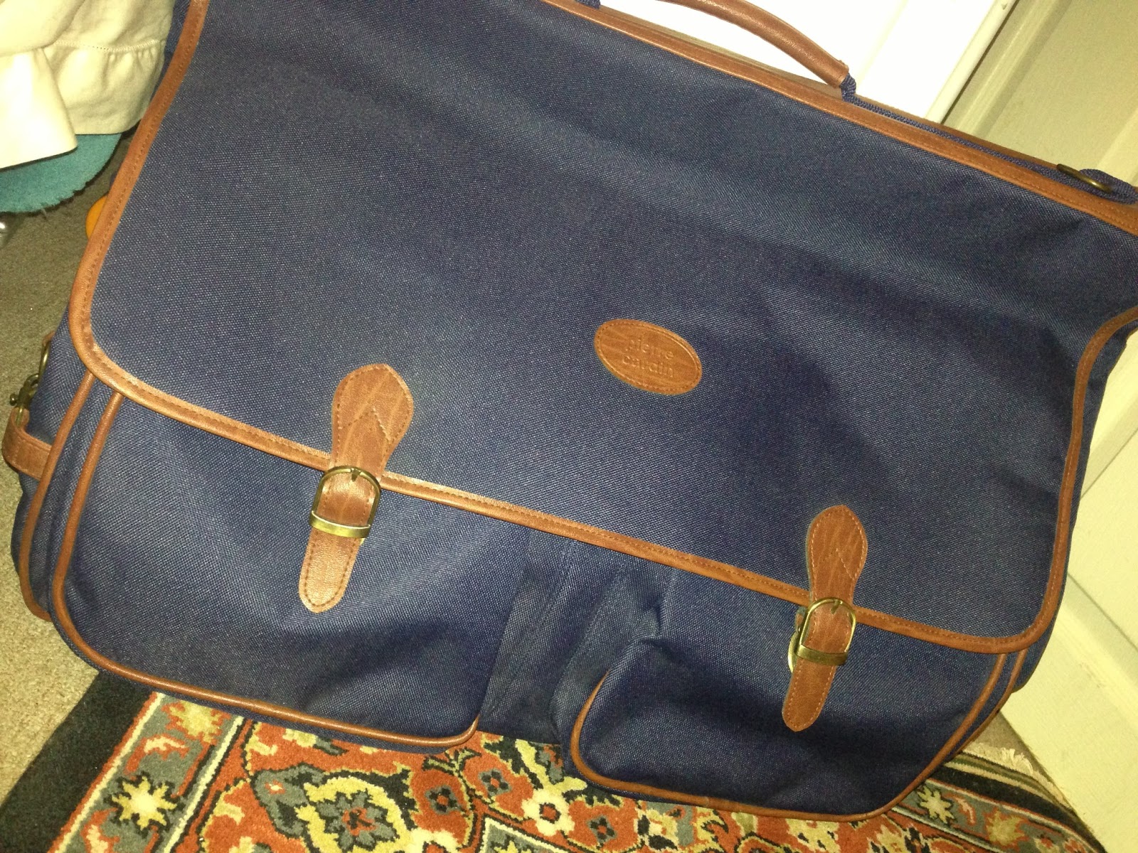 pierre cardin suit bag
