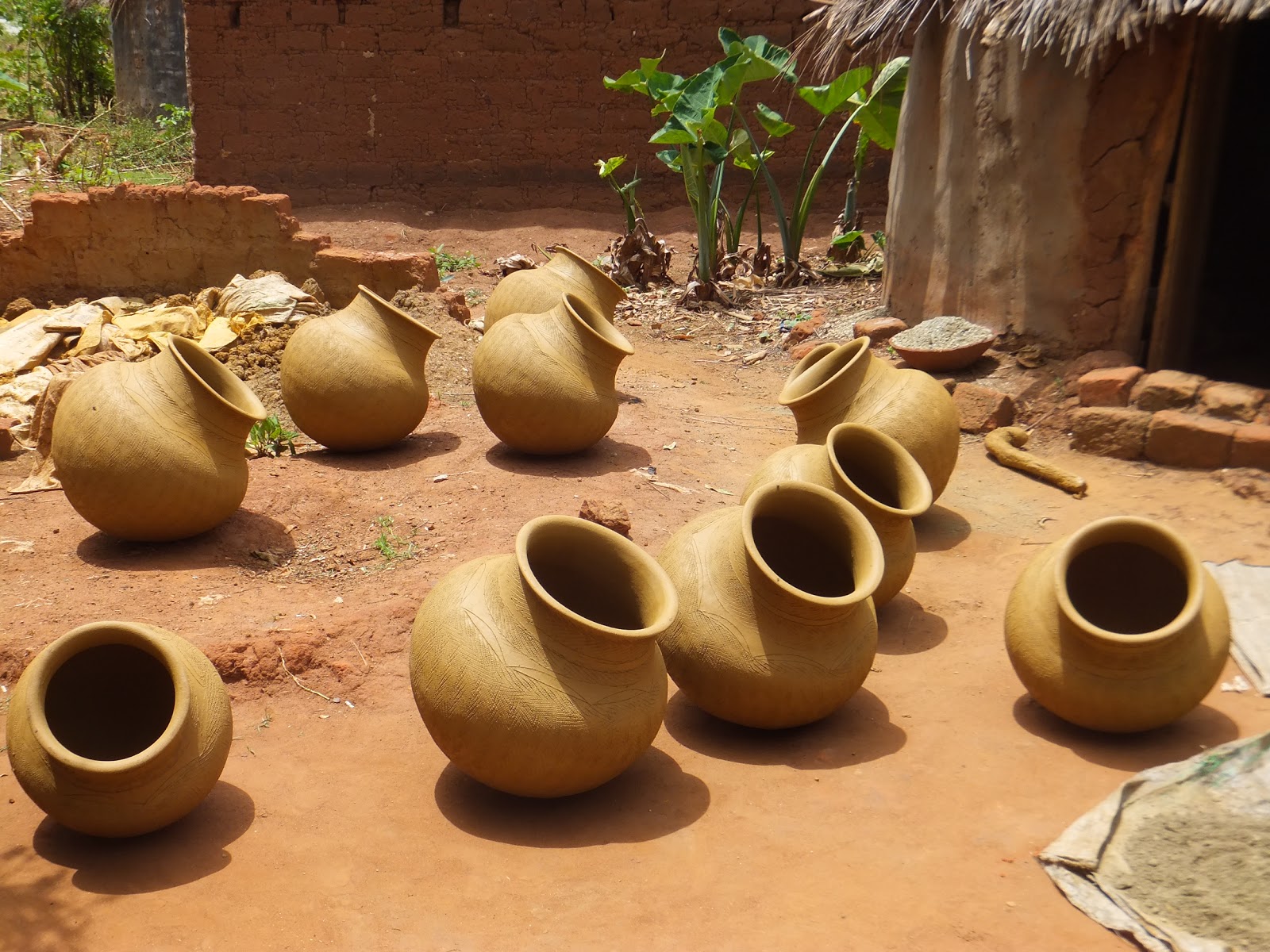 1000+ images about Piles of African pots on Pinterest