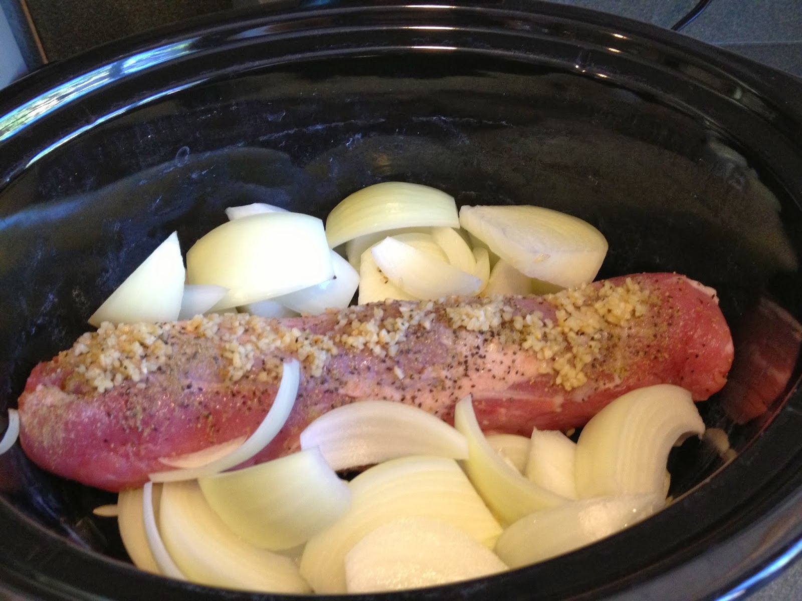 Belle & Grace Crock Pot Balsamic Pork Tenderloin = YUM!
