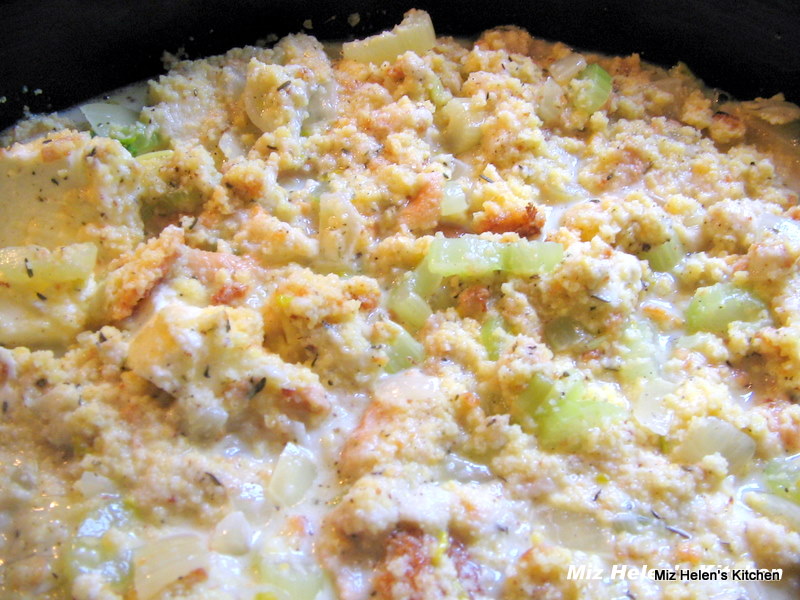 Miz Helen's Country Cottage Slow Cooker Cornbread Dressing