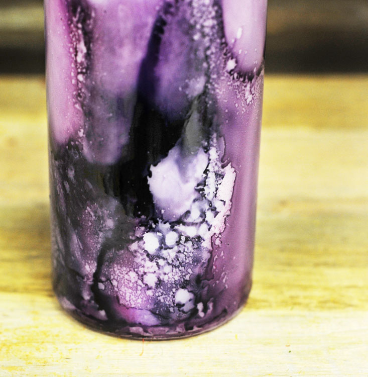 Ben Franklin Crafts and Frame Shop Howto Dye a Candle Using Alcohol Ink