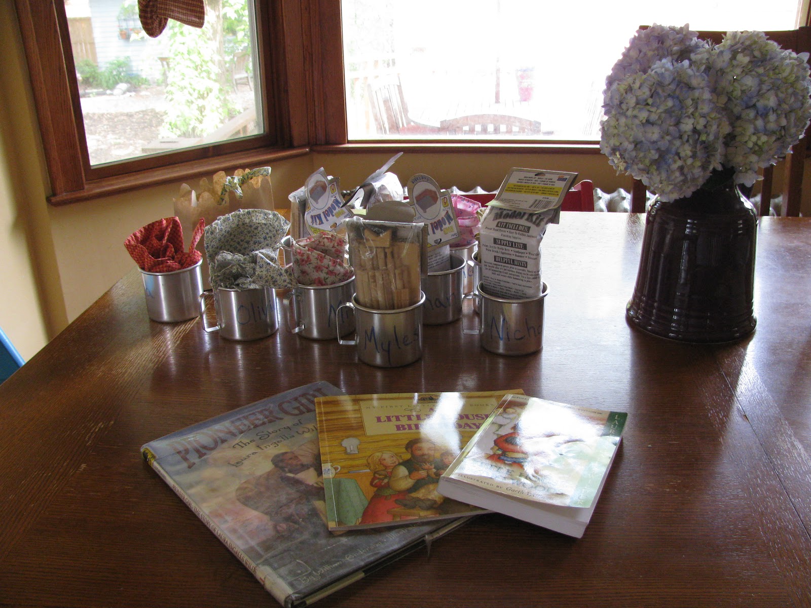 Kid Cultivation Little House Party