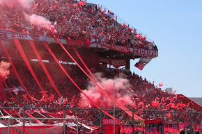 ESCUCHA AQUÍ ROJOS DE PASION AM 1400