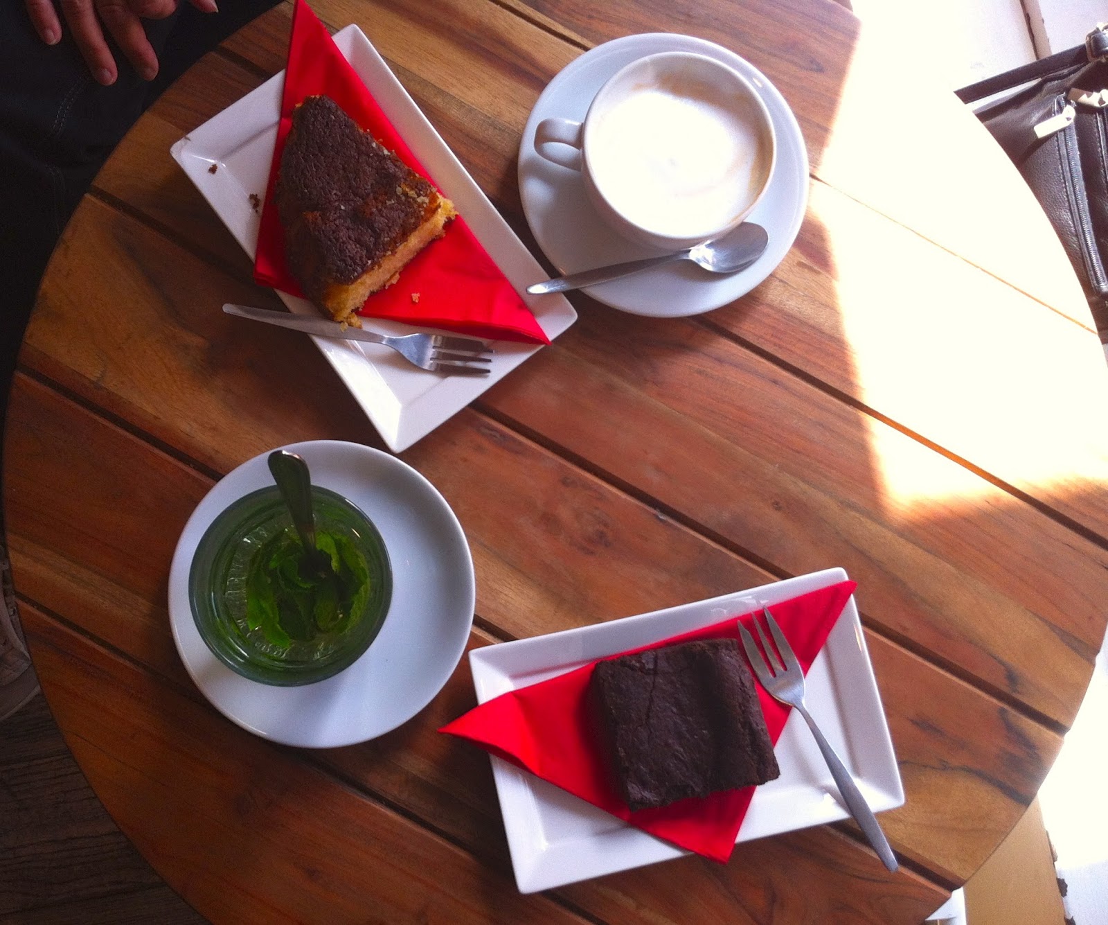 Glutenfree Amsterdam Coffee & Cakes two for joy