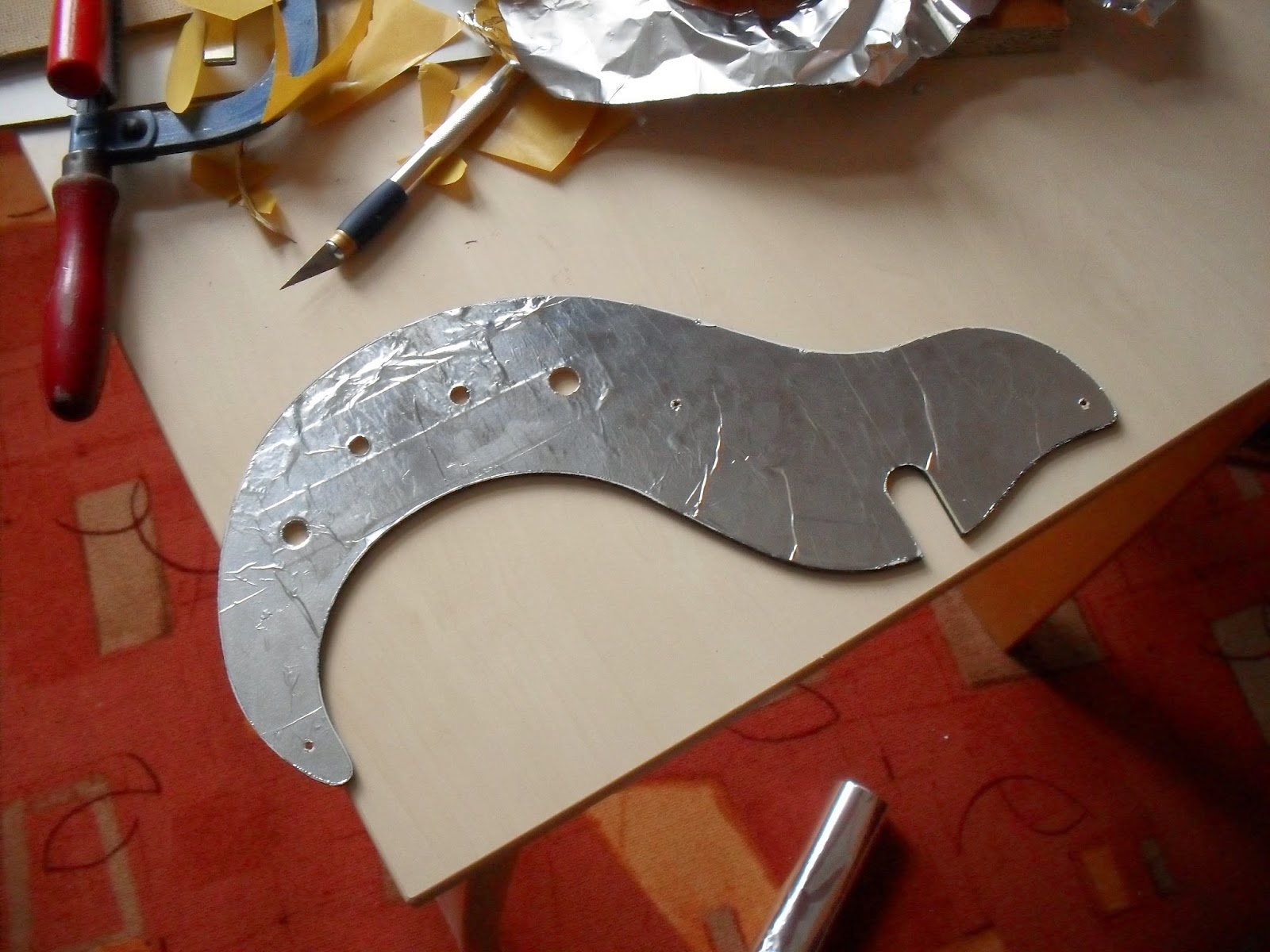 DIY electric guitar projects Danelectro piezo pickup