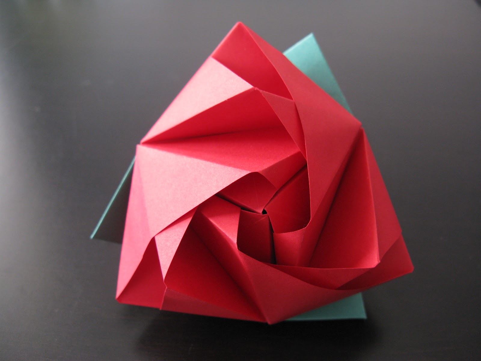 OrigamiAWeek Week 19 Magic Rose Cube