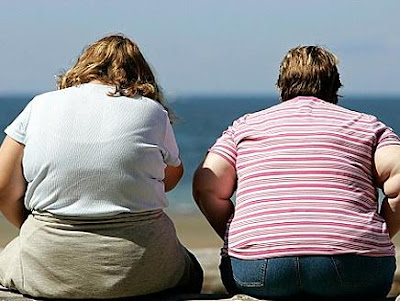 نقره لتكبير أو تصغير الصورة ونقرتين لعرض الصورة في صفحة مستقلة بحجمها الطبيعي