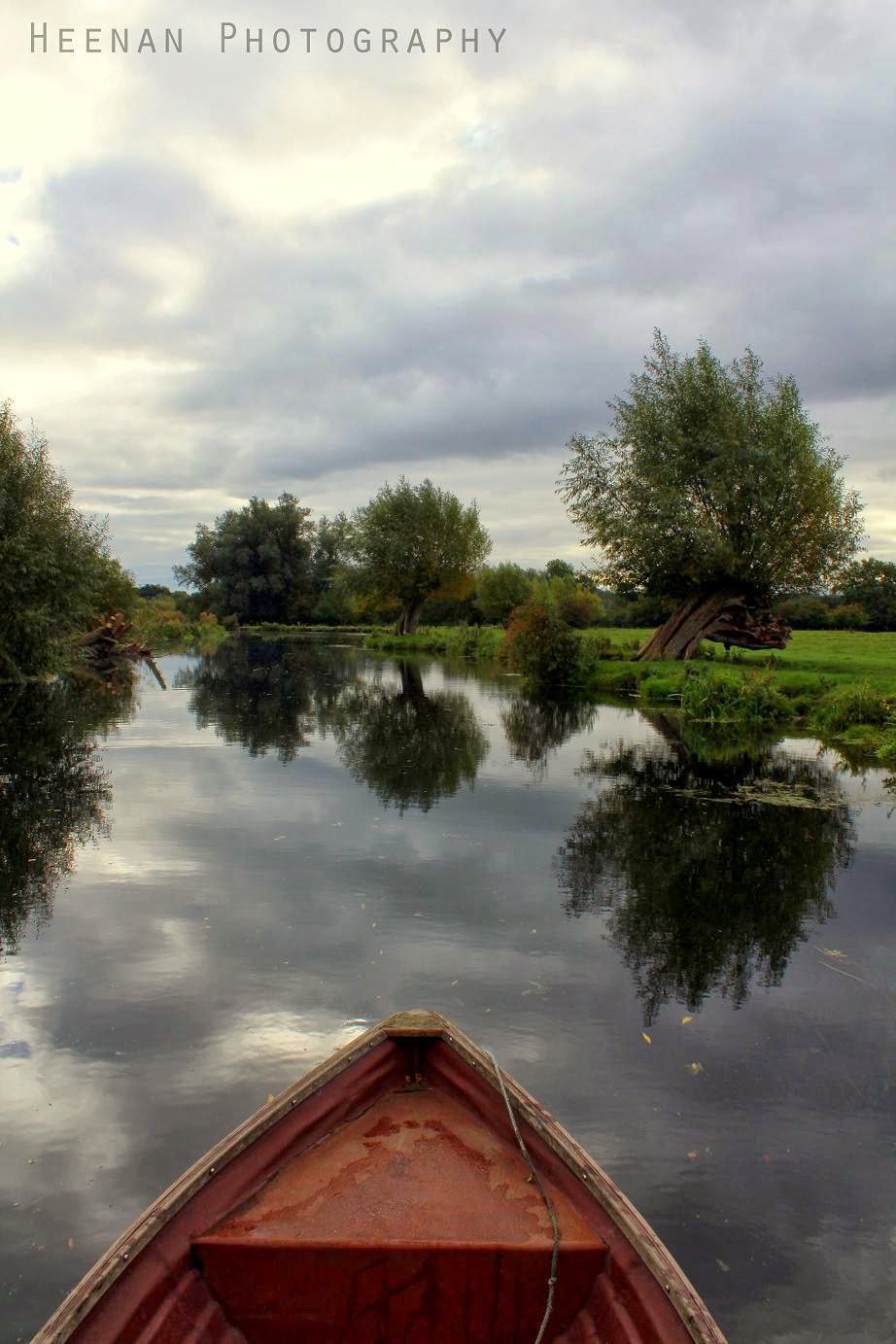 "On the Stour", with views of the River Stour from a boat "On the Stour", with views of the River Stour from a boat. Photo by Heenan Photography.