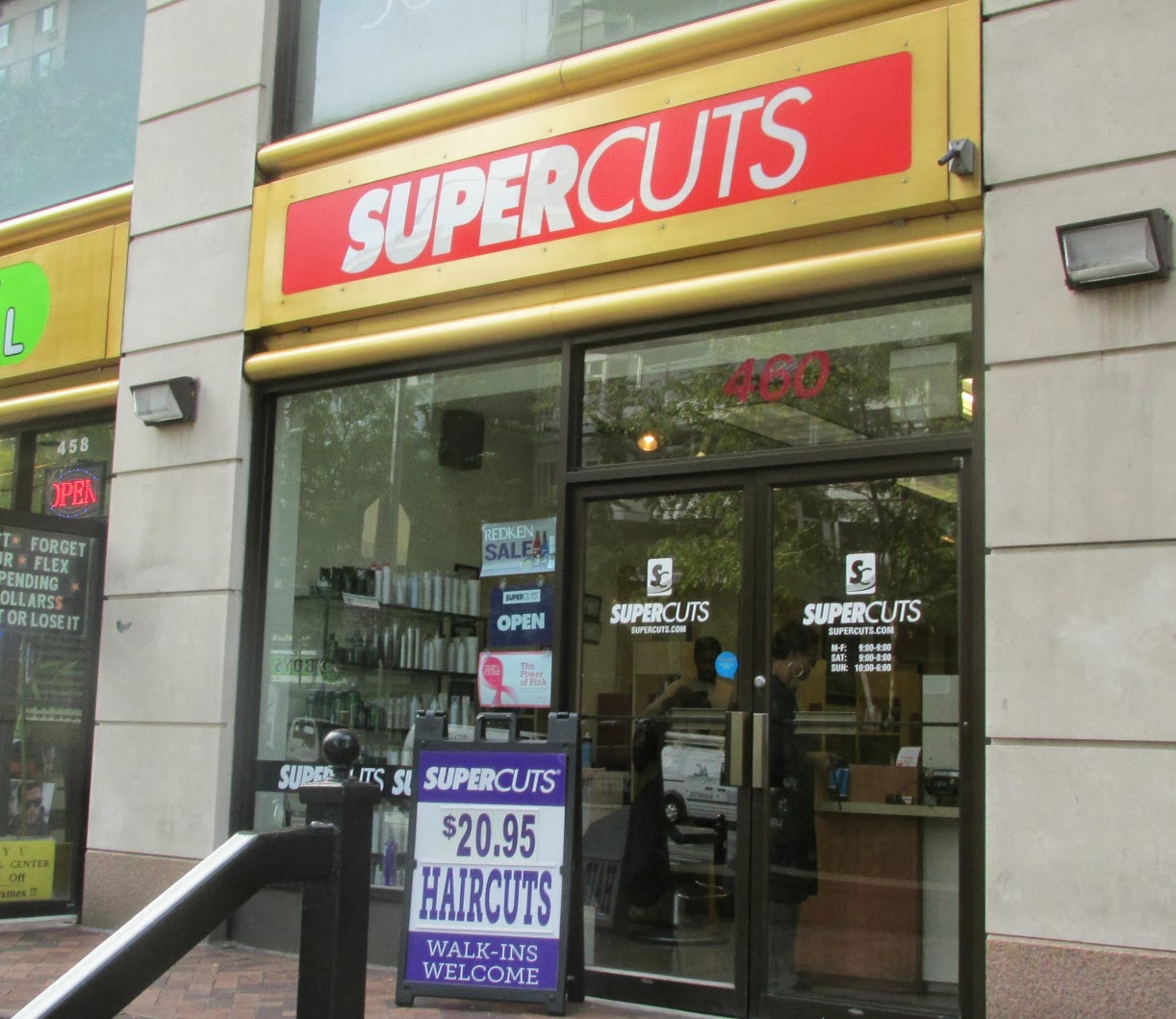 Midtown Blogger/Manhattan Valley Follies: Supercuts Kips Bay Midtown Blogger/Manhattan Valley Follies: Supercuts Kips Bay
