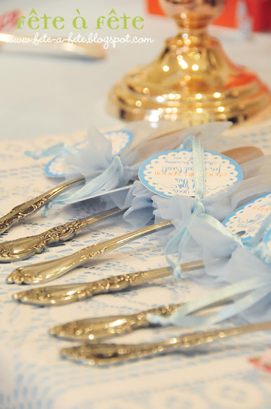 Fête à Fête Unique & Practical Baby Shower Favor ChocolateCovered Spoons