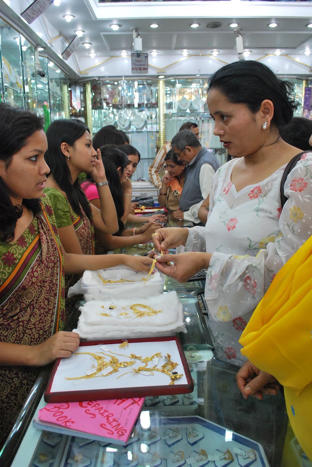 Nepal Gold Market Buying gold in Kathmandu