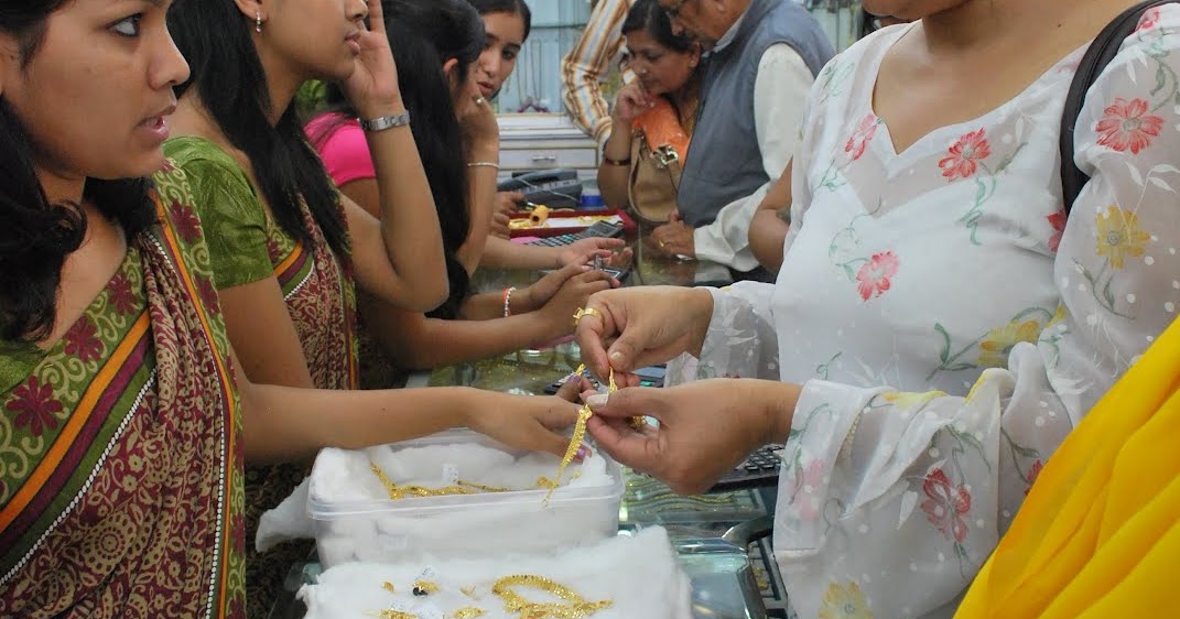 Nepal Gold Market Buying gold in Kathmandu
