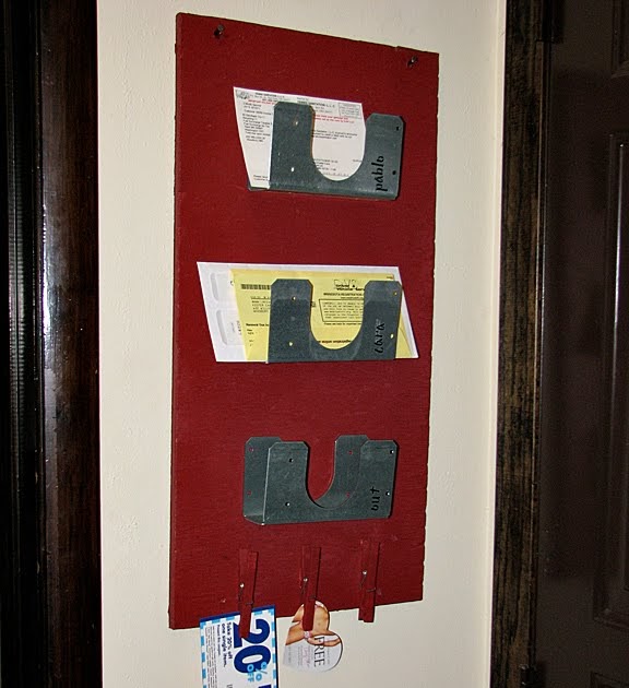Working Housewife DIY Mail Sorter