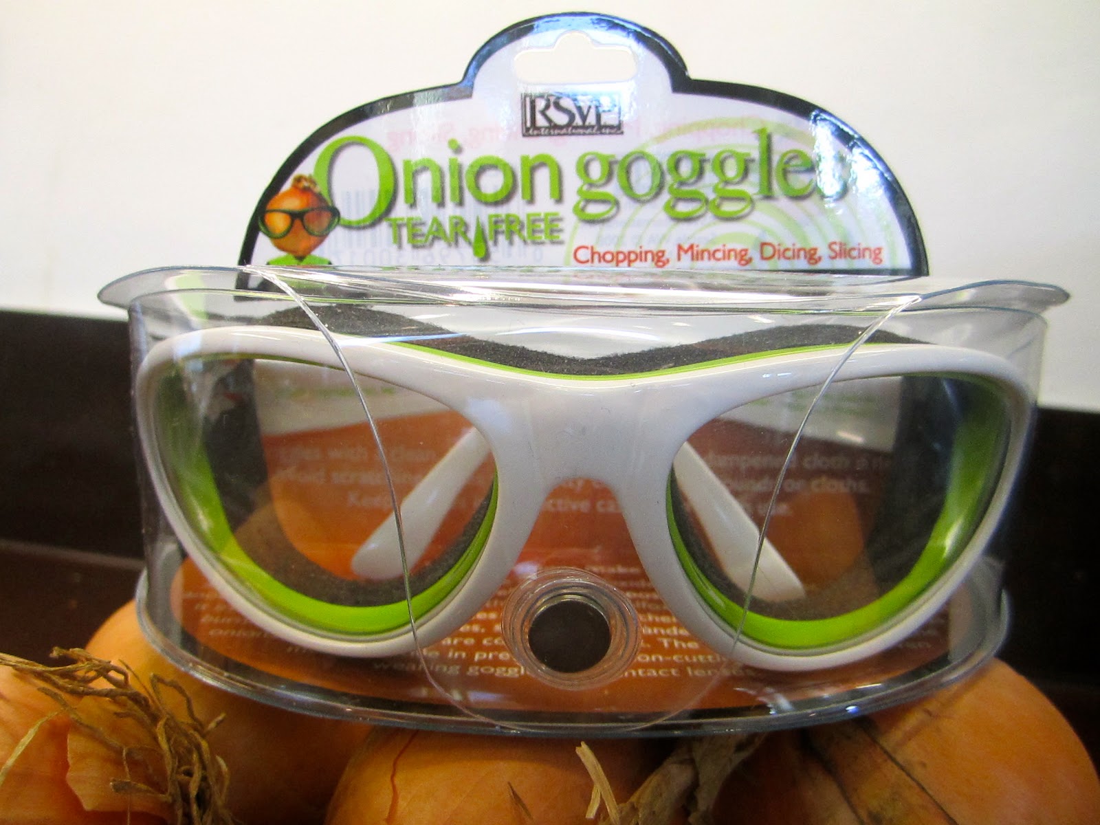 Best Onion Goggles at Carlene Kinzel blog
