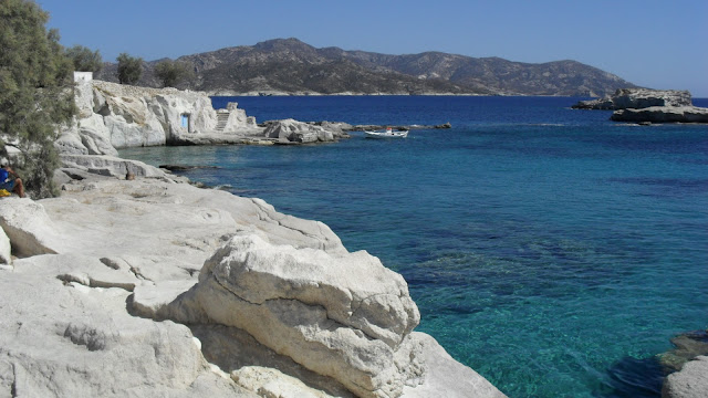 Psathi beach on Kimolos island