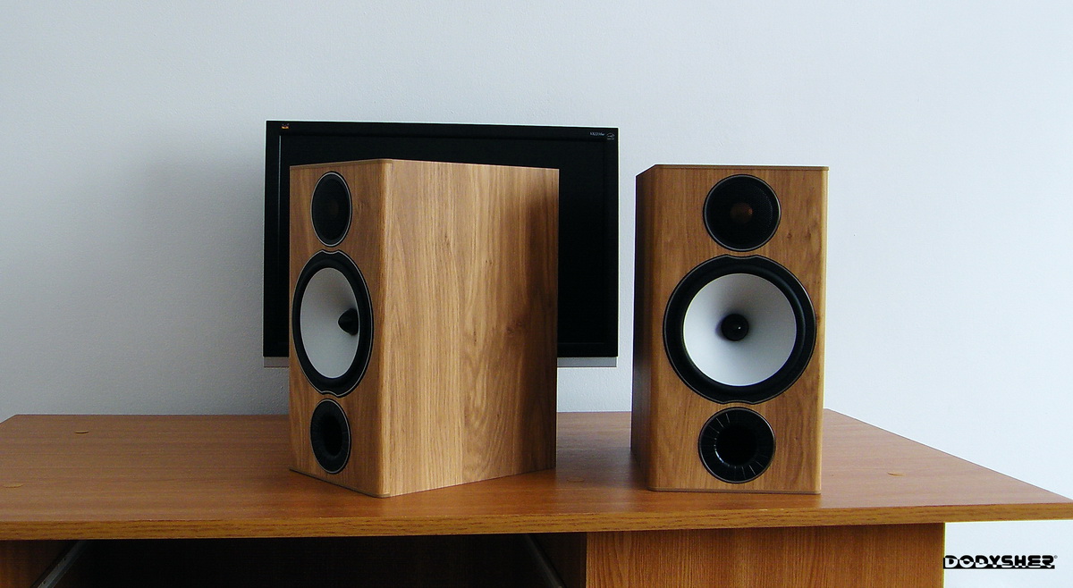 2.JPG (1200×658) Bookshelf speakers, Decor, Floating shelves