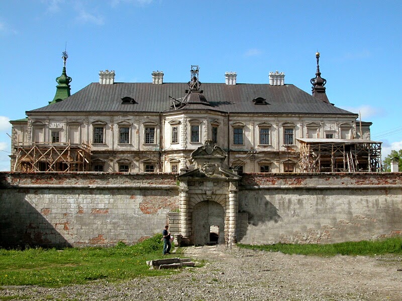 The fourth-largest arboretum in Europe located in Kórnik, in Greater Poland  - Let's Teach Europe