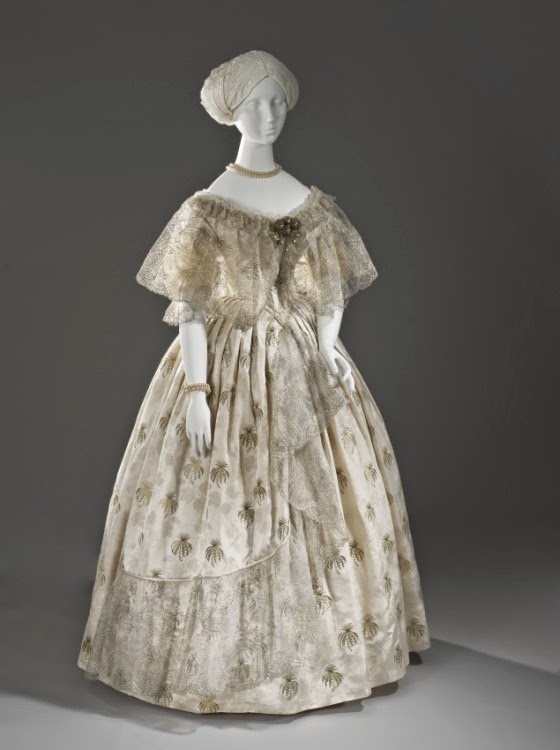1850 ball gown