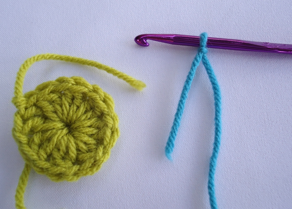 Stitch of Love Tie a secure knot to join new yarn
