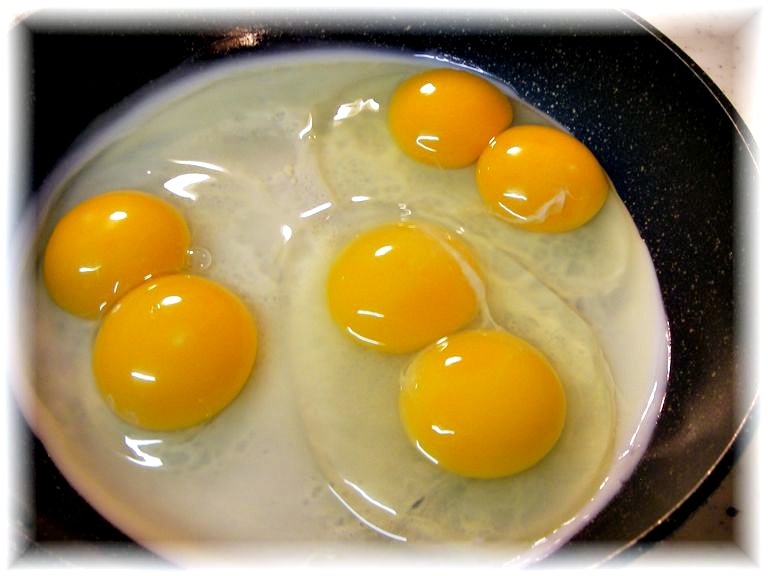 Double Yolked Eggs