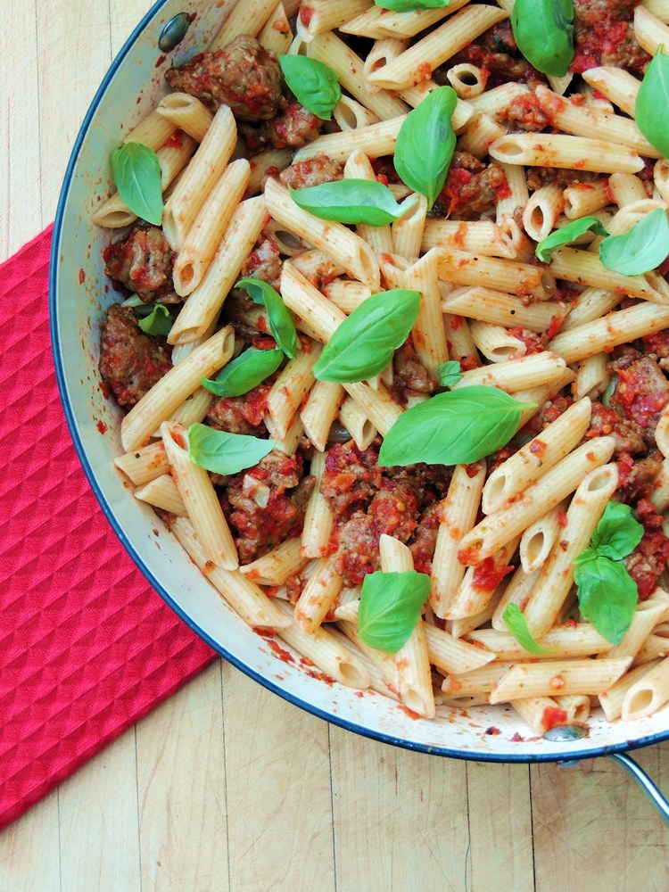 Pasta with Spicy Sausage and SunDried Tomato Pesto WeekdaySupper