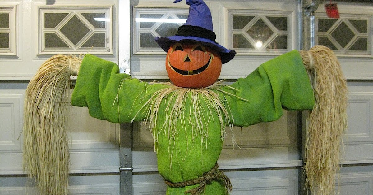 DAVE LOWE DESIGN the Blog 70 Days �til Halloween A Scarecrow For Work