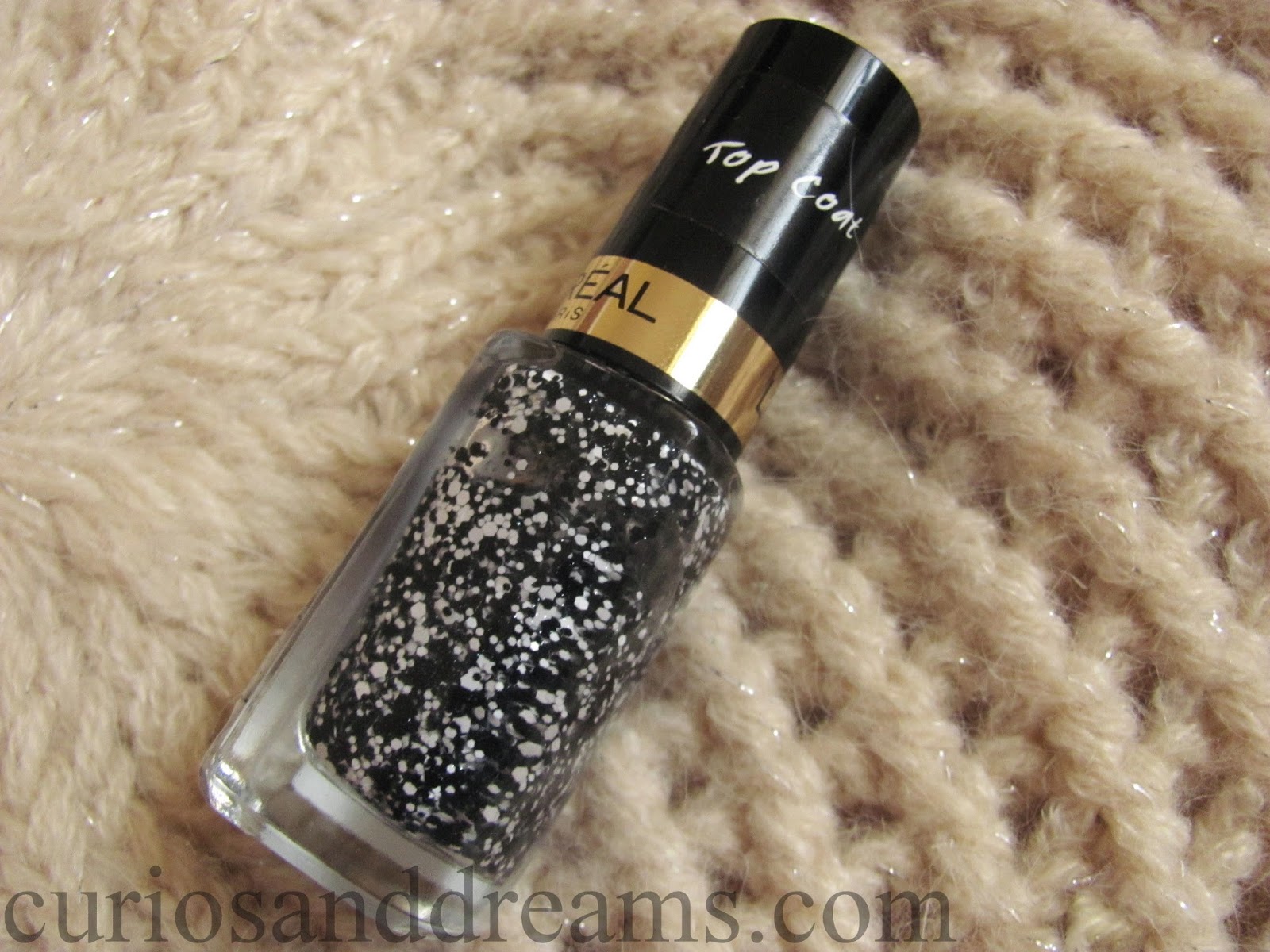L'oreal Color Riche Le Vernis Top Coat, Confettis : Review and Swatch -  Curios and Dreams - Indian Skincare and Beauty