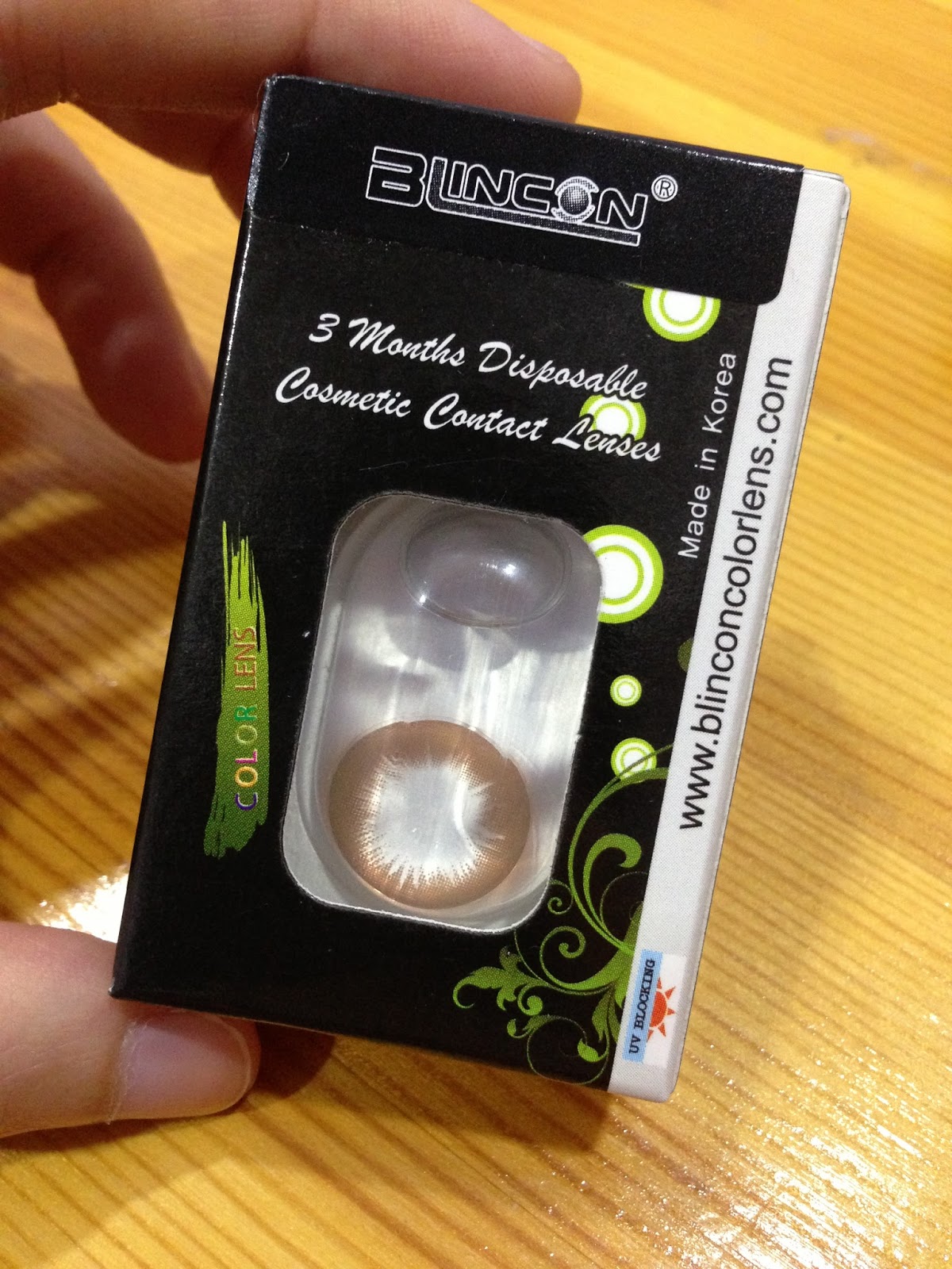 Ω over the moon Review Blincon Classic Amazing Brown Contact Lens