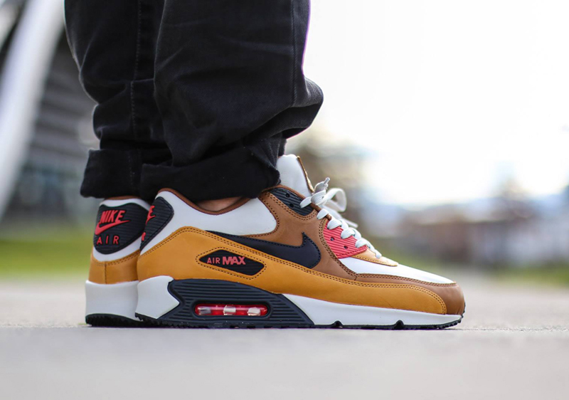 nike air max 1 escape qs