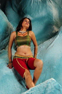 Sheena+hot+deep+navel+show