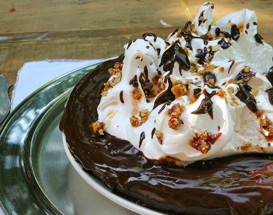 chocolate dessert cake with hazelnut brittle bonheur cuisine