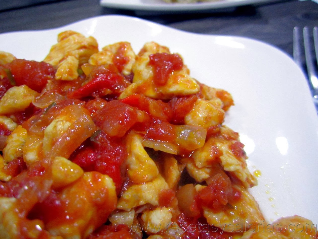 Pollo con tomate Pollo con tomate