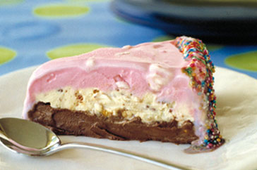 Birthday Cake  Cream Recipe on Ice Cream Cake Recipe Need Ideas For A Kids Party The Lebanese Recipes